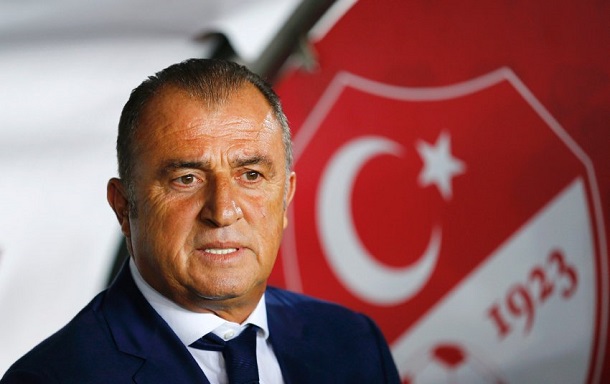 Turkey's coach Fatih Terim reacts before their Euro 2016 Group A qualifying soccer match against Czech Republic in Istanbul
