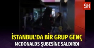 Protestocular İstanbul'da McDonalds Şubesine Saldırdı