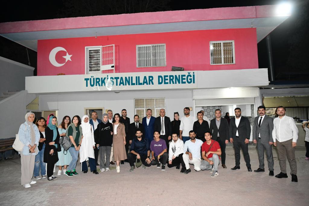 Türkistanlılar Derneğinde Atatürk Anıldı