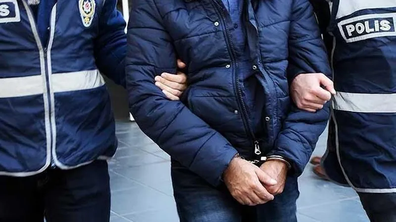 Kırşehir'de Bıçak Zoruyla Motosiklet Gasbeden İki Şüpheli Tutuklandı