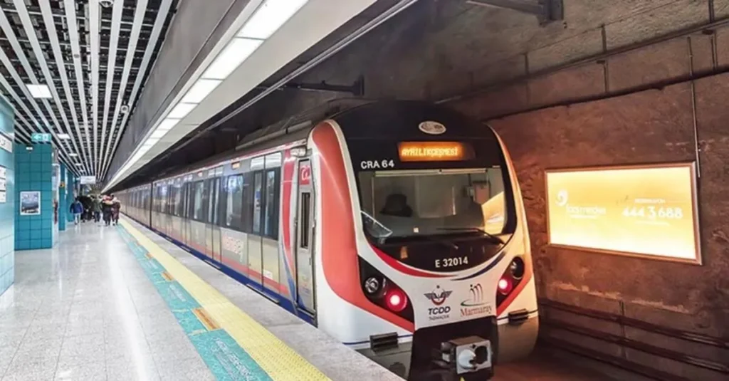 İstanbul'da Metro Seferleri Normale Döndü